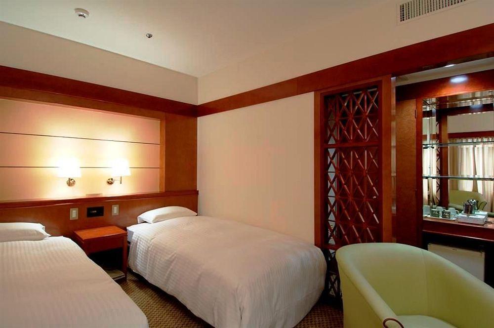 Toko City Hotel Umeda Osaka Esterno foto